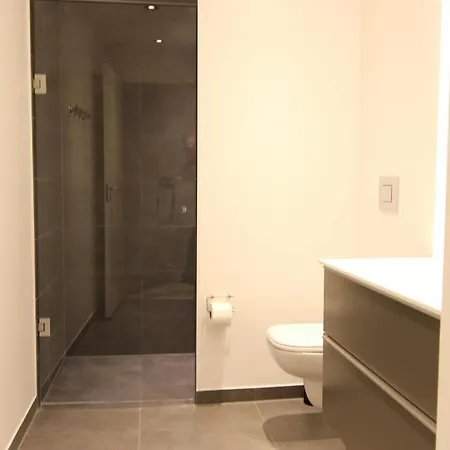 Beautiful 3-bed In Canal Διαμέρισμα *
